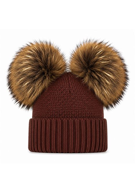 Cappello con due pompon REGINA | 60100KMATTONE